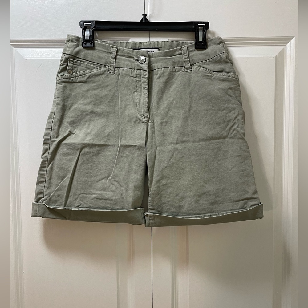 Croft & Barrow Women’s 8 Cargo Shorts Green Olive Drab, Cotton Blend